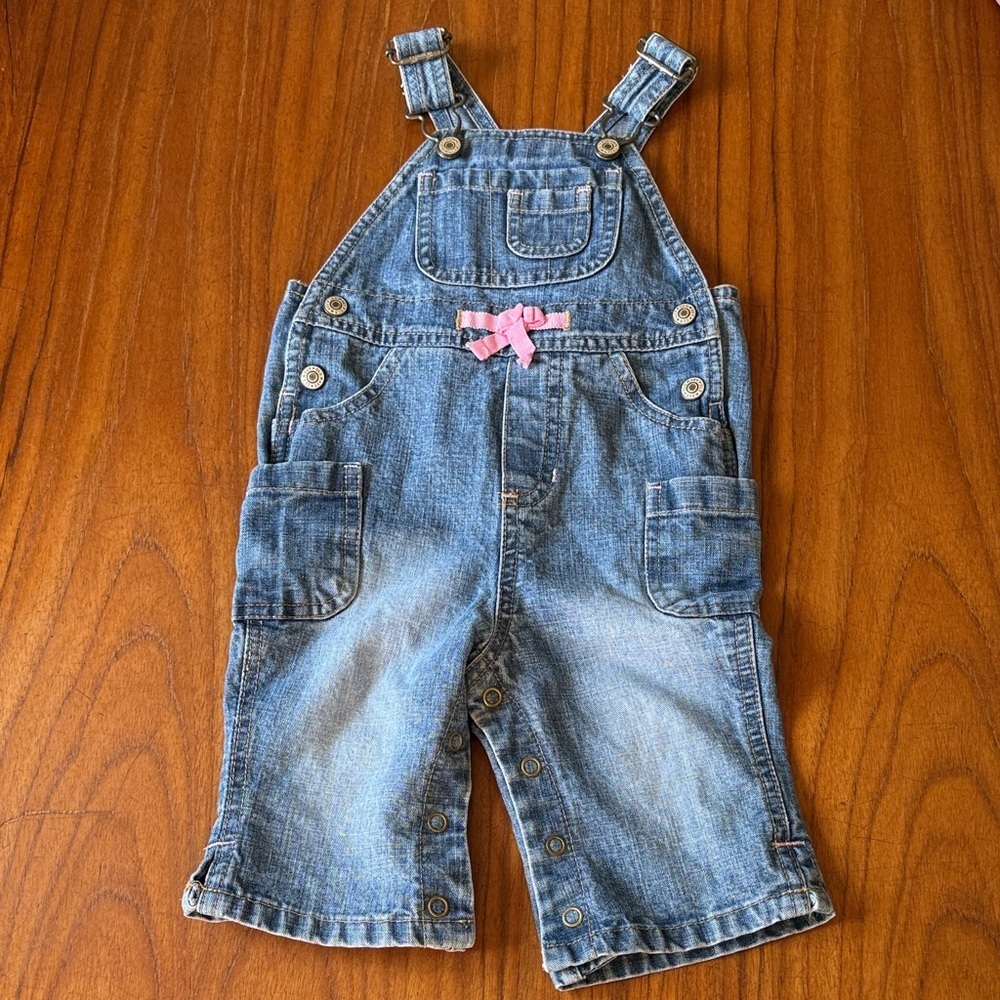 Old Navy Denim Baby Overalls 6-12M Blue Jean Romper Pink Bow